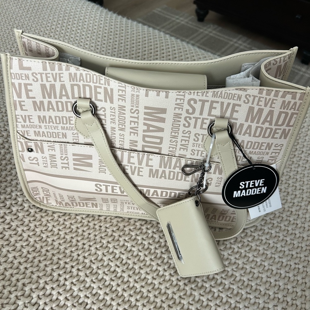 Steve Madden Cream Logo Shoulder Bag